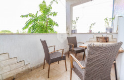 /c_images/thumb_3664130_1_1759215991_apartment-for-sale-rovinj-2.jpg