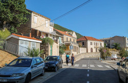 /c_images/thumb_3665191_3_property_image_1vlia6oszx_20250930020604.jpg