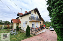 /c_images/thumb_3670747_1_on-image-site-8-agency-kvadratobrenovac-img-zps75km8vh-1.jpg