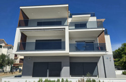 /c_images/thumb_3676462_4_property_image_1ddzedjsrn_20251013010126.jpg