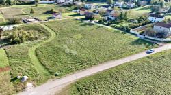 /c_images/thumb_3681801_2_053222_dji_fly_20251016_161540_0003_1760624374681_photo.jpeg