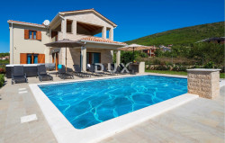 /c_images/thumb_3682446_2_1761144303_croatia-istria-real-estate-for-sale-435.jpg