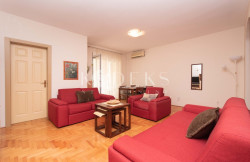 /c_images/thumb_3688895_3_one-bedroom-apartment-for-rent-studio-two-three-arenda-4.jpg