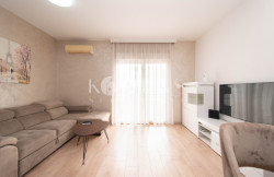 /c_images/thumb_3713048_1_om-apartment-for-rent-podgorica-city-kvart-big-fashion-1.jpg