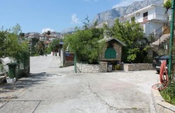 /c_images/thumb_578856_3_Baskovic_bf8927f5bf1d.jpg