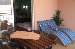 thumb_1074460_ap-6.8.jpg