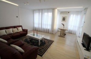 thumb_2458120_kocekapetana8000.jpg