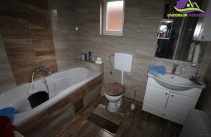 thumb_2658327_img_8211.jpg