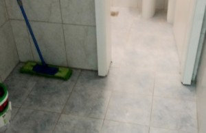 thumb_2831226_toalet.jpg