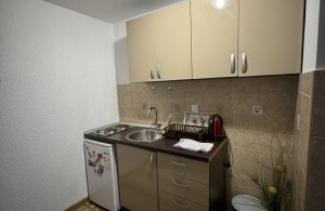thumb_2840917_img_5944.jpeg