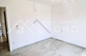 thumb_2907235_ly_equipped_penthouse_apartment_with_sea_view_for_sale_7.jpg