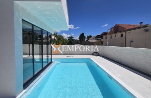 thumb_2938970_emporia-nekretnine-real-estate-immobilien-zadar-novo--3-.jpg