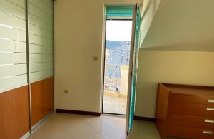 thumb_3070897_8.jpg