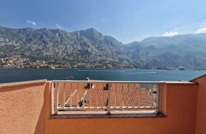 thumb_3088807_cheap_apartments_with_a_rea_view_in_kotor_for-sale1.jpg