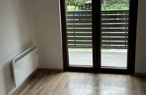 thumb_3093986_9.jpg