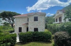thumb_3128230_house_for_sale_in_montenegro_boka_bay58.jpg
