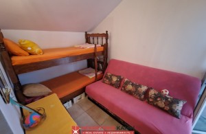 thumb_3159263_petrovac-33m2-kamin-agencija_9.jpg
