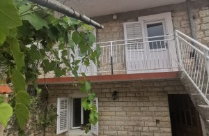 thumb_3165661_house_for_sale_in_tivat_montenegro9.jpg