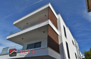 thumb_3170193_1-vodice-atraktivno-prodaje--se-novi-stan-na-prvom-katu.jpg