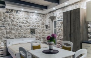 thumb_3173123_happymontenegro-perast-hotel20.jpg