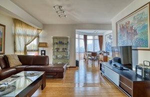 thumb_3177753_3---furnished-two-bedroom-apartment-in-the-city-center.jpg