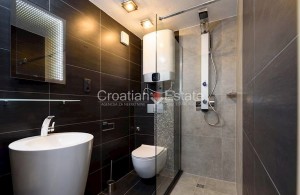 thumb_3188652_croatia-trogir-luxury-apartment-sale-108-.jpg