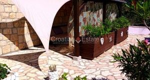 thumb_3189541_croatia-solta-apartment-house-sea-view-pool-sale-102-.jpg