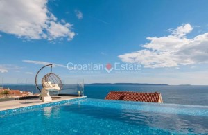 thumb_3189614_croatia-ciovo-villa-sea-view-pool-sale-103-.jpg