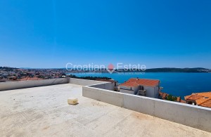 thumb_3189617_croatia-ciovo-villa-sea-view-pool-sale-108-.jpg