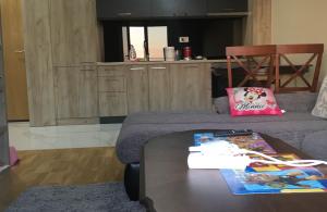 thumb_3190463_img_0130.jpg