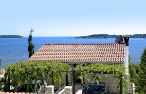 thumb_3193937_croatia-korcula-villa-seafront-pool-sale-102-.jpeg