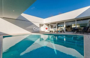 thumb_3194887_croatia-brac-villa-pool-sale-101-.jpg