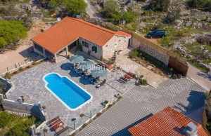 thumb_3194951_croatia-rogoznica-stone-villa-sea-view-pool-sale-102-.jpg