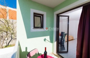 thumb_3194963_croatia-ciovo-apartment-house-sea-view-pool-sale-105-.jpg