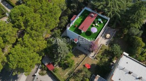 thumb_3194982_croatia-split-spinut-villa-roof-terrace-sale-101-.jpg