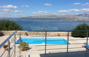 thumb_3198566_croatia-brac-villa-seafront-sea-view-pool-sale-112-.jpg