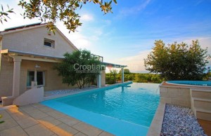 thumb_3198572_croatia-brac-villa-sea-view-pool-sale-101-.jpg