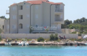 thumb_3198596_croatia-rogoznica-apartments-seafront-sea-view-sale-101-.jpg