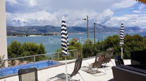 thumb_3199996_croatia-ciovo-house-near-sea-pool-sale-105-.jpg