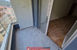 thumb_3209214_kamin-agencija-becici-55m2_2.jpg
