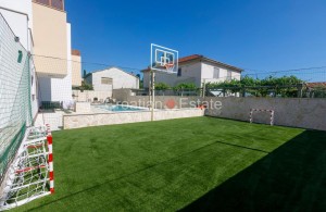 thumb_3215344_croatia-split-villa-pool-playground-sale-103-.jpg