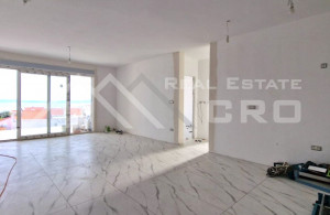 thumb_3232697_8_splendid_apartments_in_a_new_building_with_an_elevator.jpg