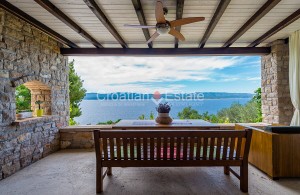 thumb_3235208_croatia-brac-house-autochthonous-sea-view-sale-109-.jpg