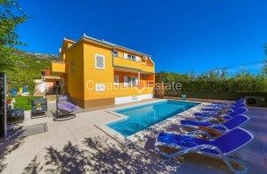 thumb_3239112_croatia-split-house-sea-view-pool-two-units-sale-103-.jpg