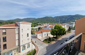 thumb_3272890_apartment_in_the_very_center_of_tivat_for_sale5.jpg