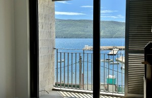 thumb_3279198_negro.real.estate.hercegnovi.bythesea.apartment.seaview3.jpg