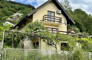 thumb_3286931_negro.real.estate.hercegnovi.bythesea.superprice.house20.jpg