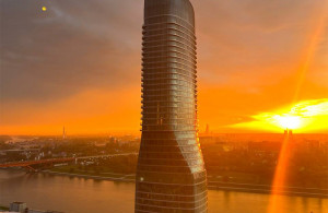 thumb_3290109_6.jpg