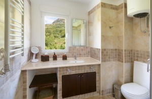 thumb_3290125_1677062744_bathroom_2_01.jpg