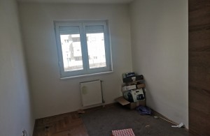 thumb_3290284_8.jpg